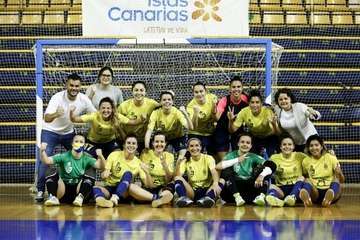 Victoria del Teldeportivo  ante el Zaragoza para mantenerse en la lucha/TA.